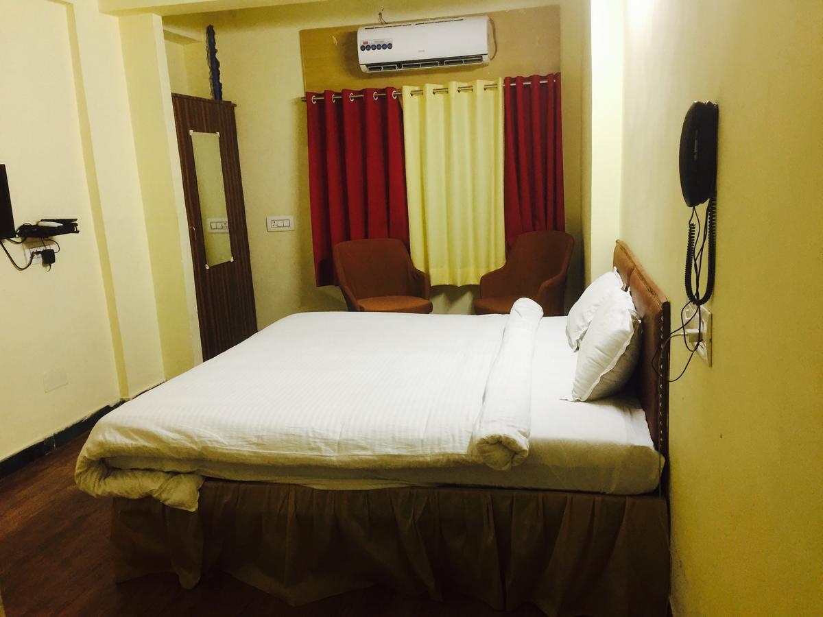 Hotel Ashirwad Ουνταϊπούρ Εξωτερικό φωτογραφία