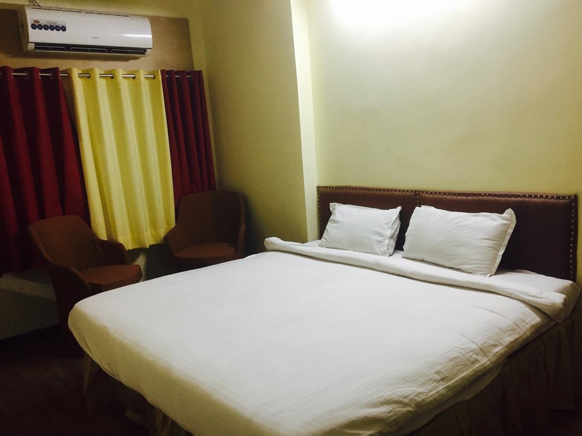 Hotel Ashirwad Ουνταϊπούρ Εξωτερικό φωτογραφία