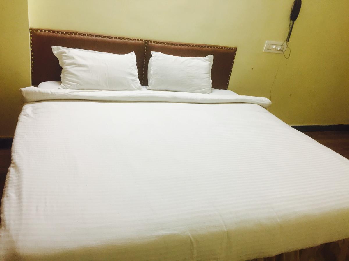 Hotel Ashirwad Ουνταϊπούρ Εξωτερικό φωτογραφία
